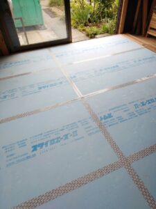 リフォーム補助金対象の床断熱改修工事